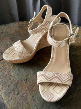 SALE! Jessica Simpson Geometric Pink Tan Wedge Sandals Boho Summer Vibes Sz 6